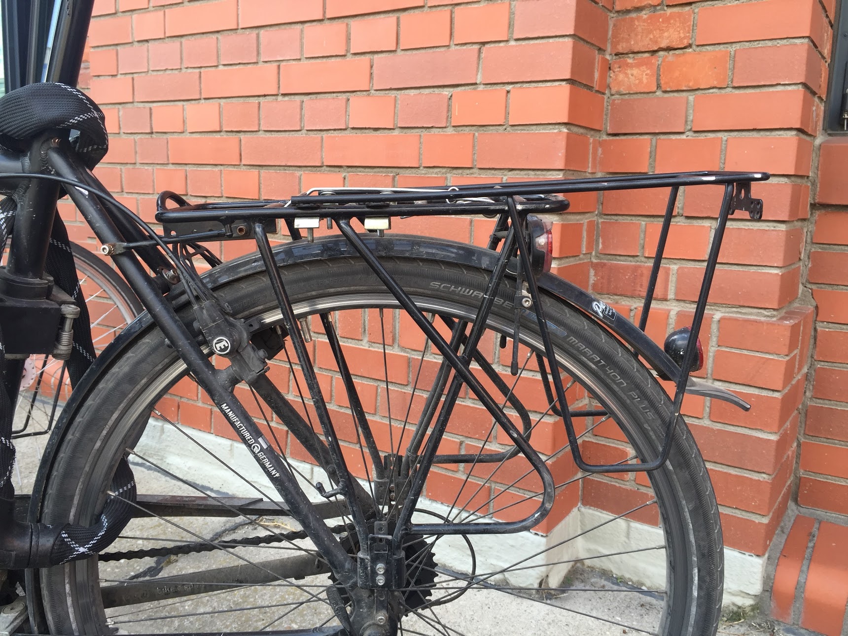 Kindersitz und Fahrradtasche So geht's